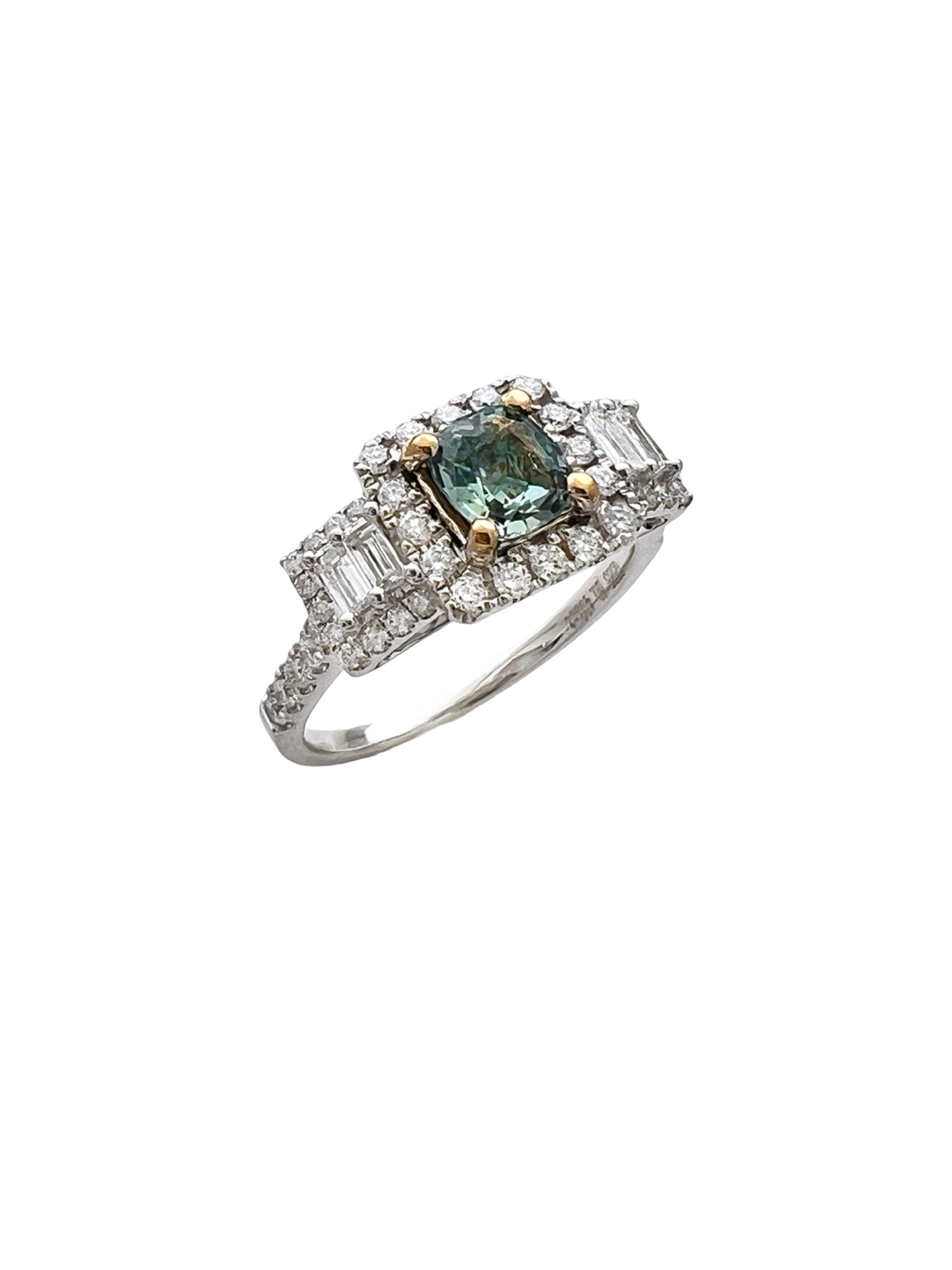 0.63 Carats Alexandrite GIA (Certified) & 0.92 Carats Diamonds VS2 Set In 14K White & Yellow Gold Ring