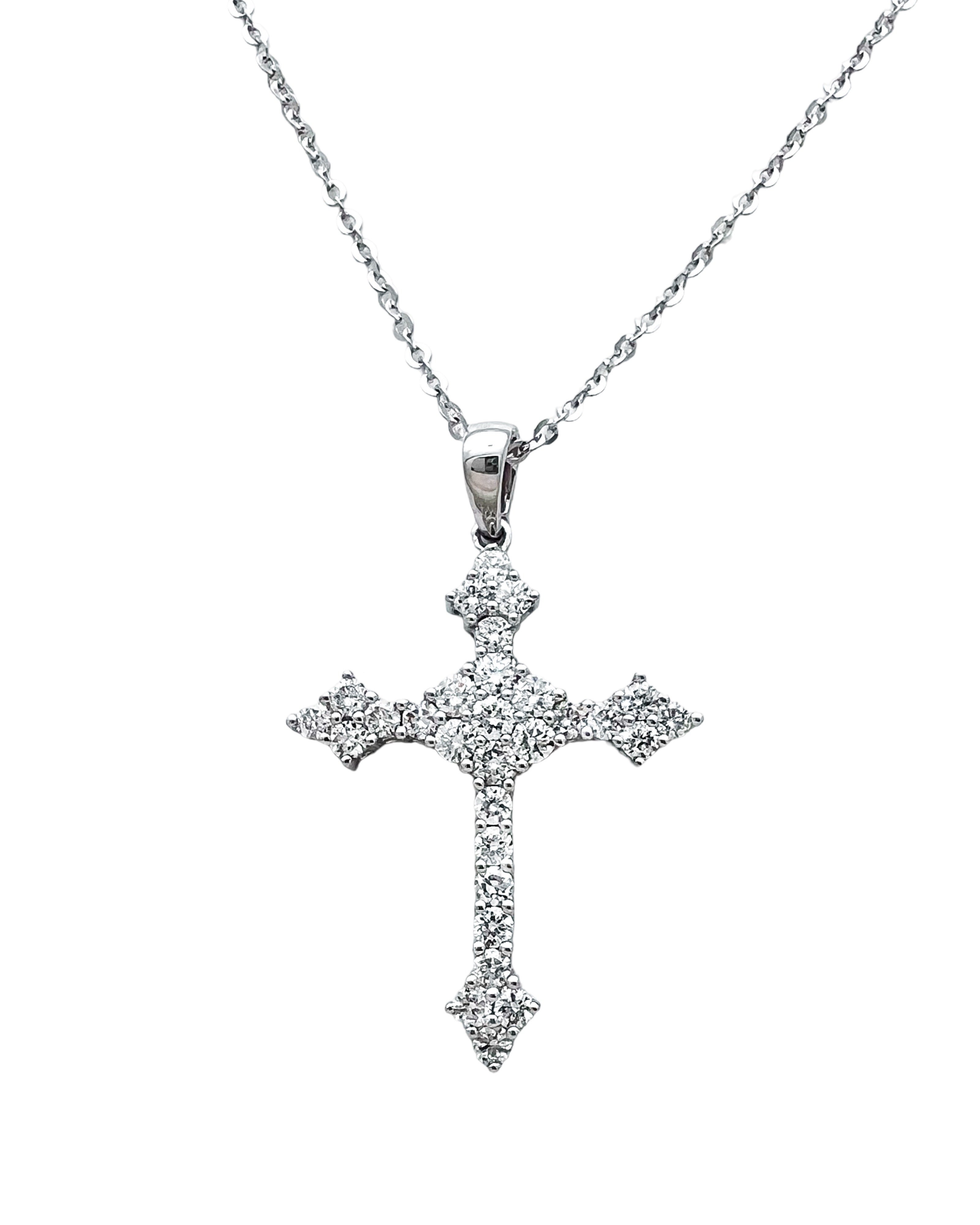 1.05 Carats Diamonds VS2 Set in 18 Karat White Gold Pendant With 18 Inch Rolo Diamond Gold Chain