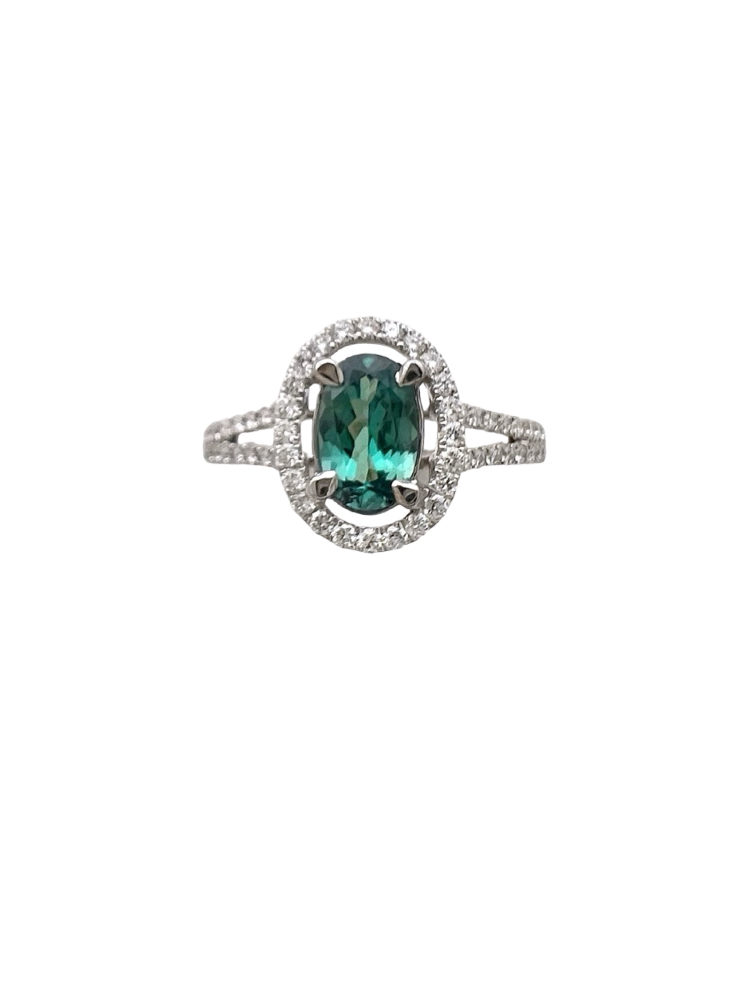 0.77 Carats Alexandrite GIA (Certified) & 0.52 Carats Diamond VS2 Set In 14K White Gold Ring