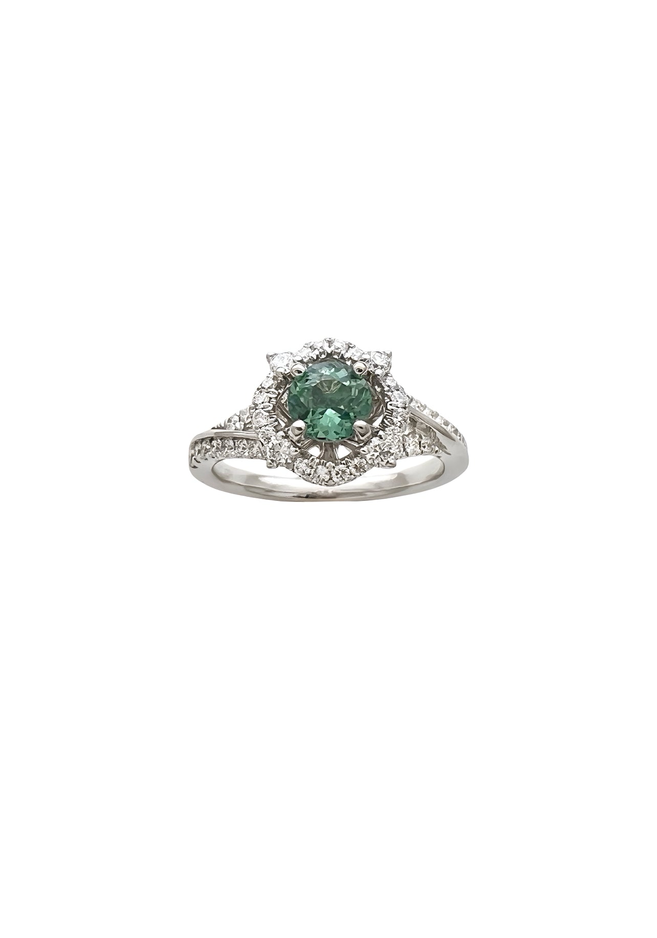 0.57 Carats Alexandrite GIA (Certified) & 0.92 Carats Diamond VS2 Set In 14K White Gold Ring