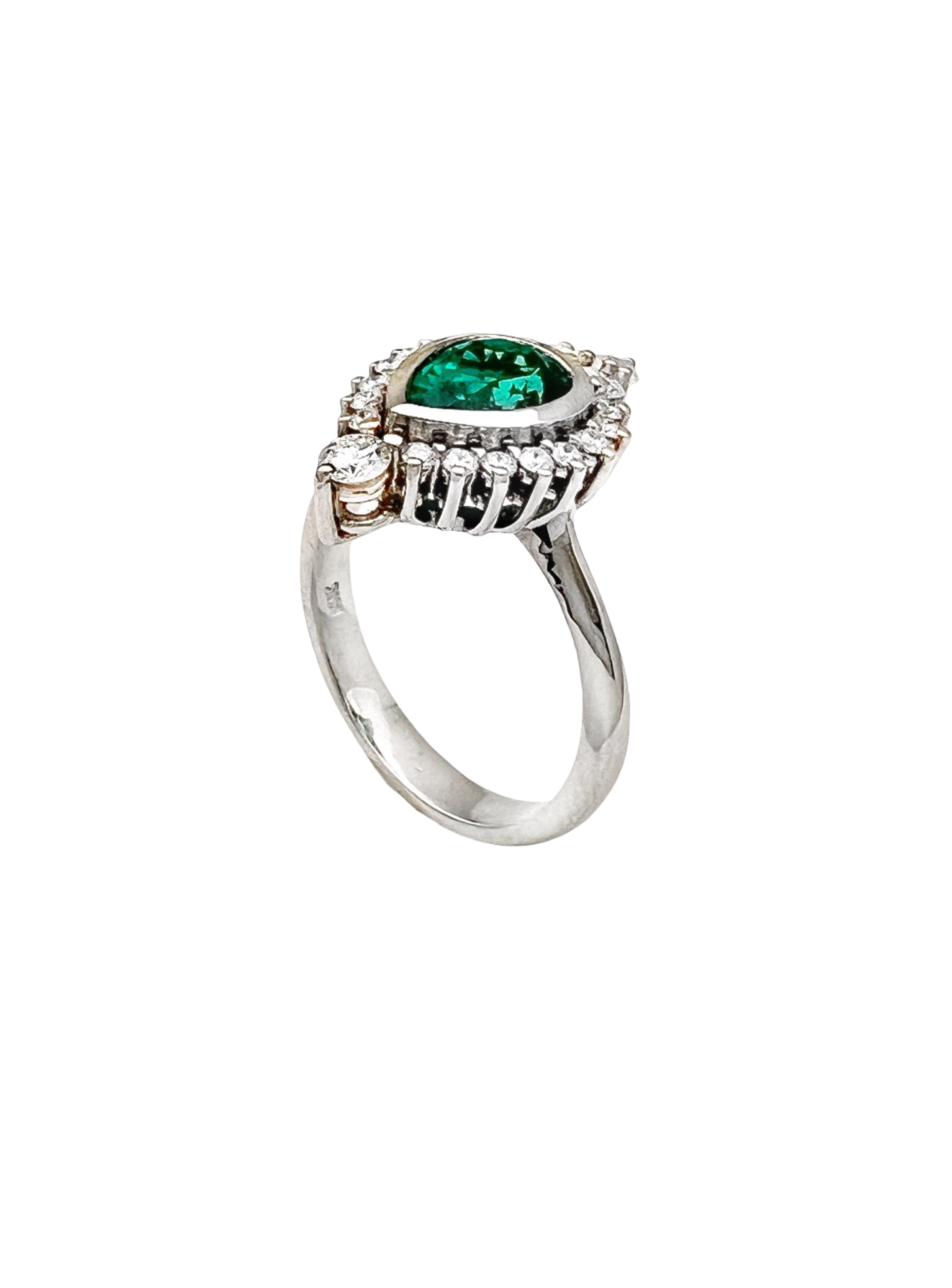 1.21 Carats Colombian Emerald F1 (Certified) & 0.45 Carats Diamond VS2 Set in 14 Karat Yellow Gold Ring