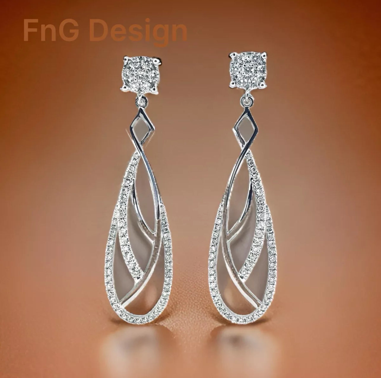 1.05 Total Carat Weight Diamonds Earrings 18K White Gold