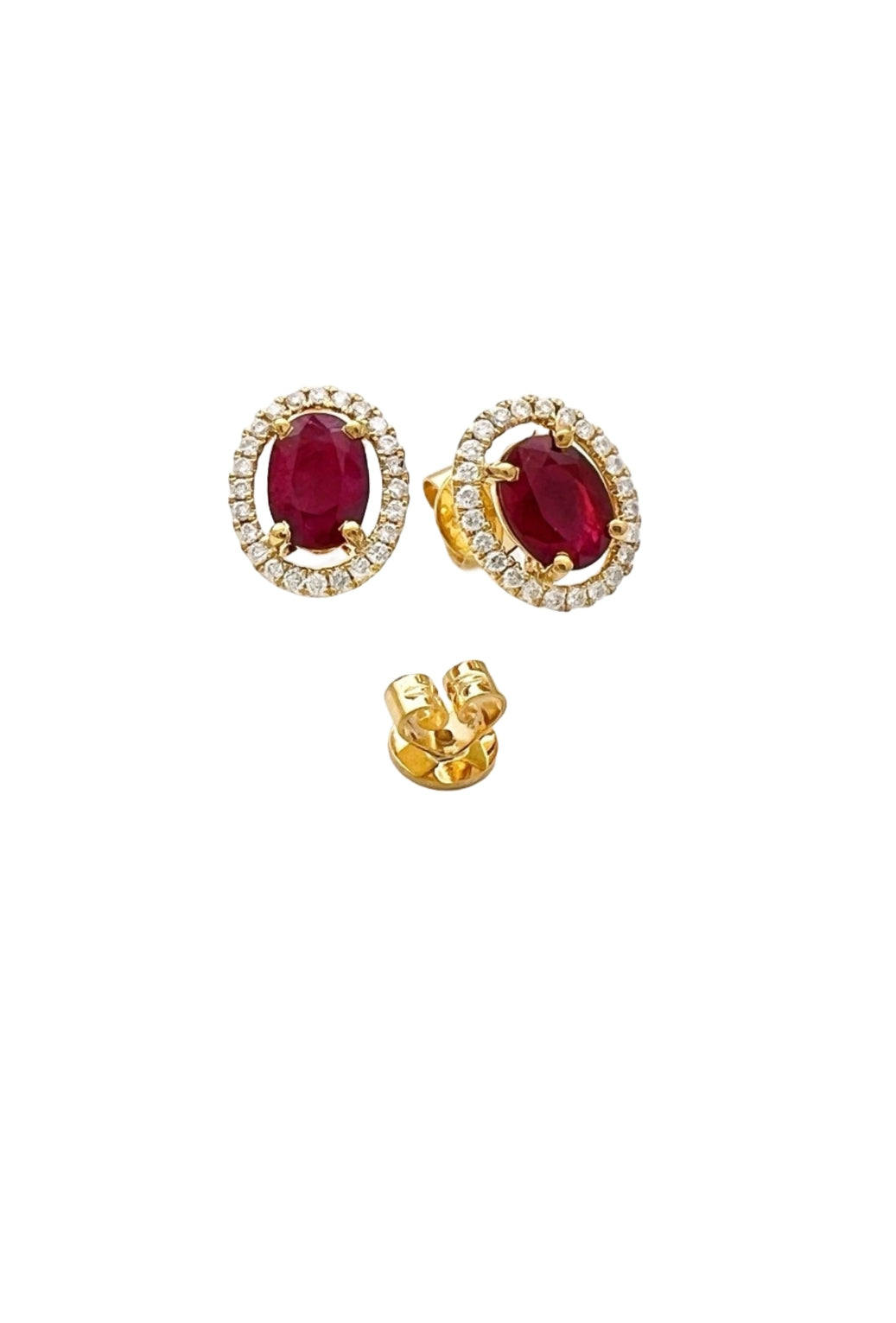 1.83 Carats Burma Rubies Heat (Certified) & 0.41 Carats Diamonds VS2 Set Diamonds VS2 Set In 18 Karat Yellow Gold Earrings