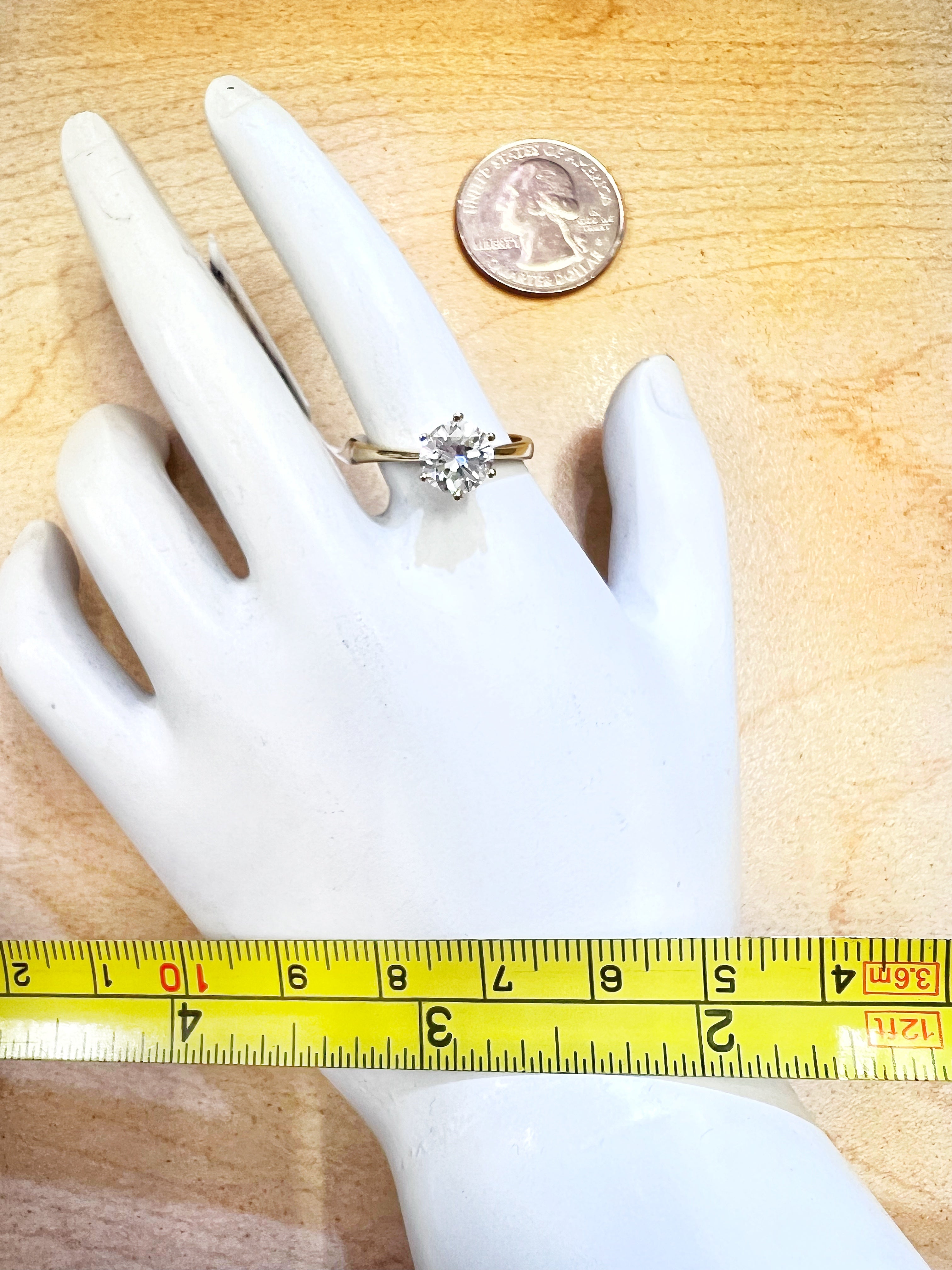 1.07 Carats Diamond VVS2 (Certified) Hearts & Arrow Set In 14 Karat Yellow Gold Ring