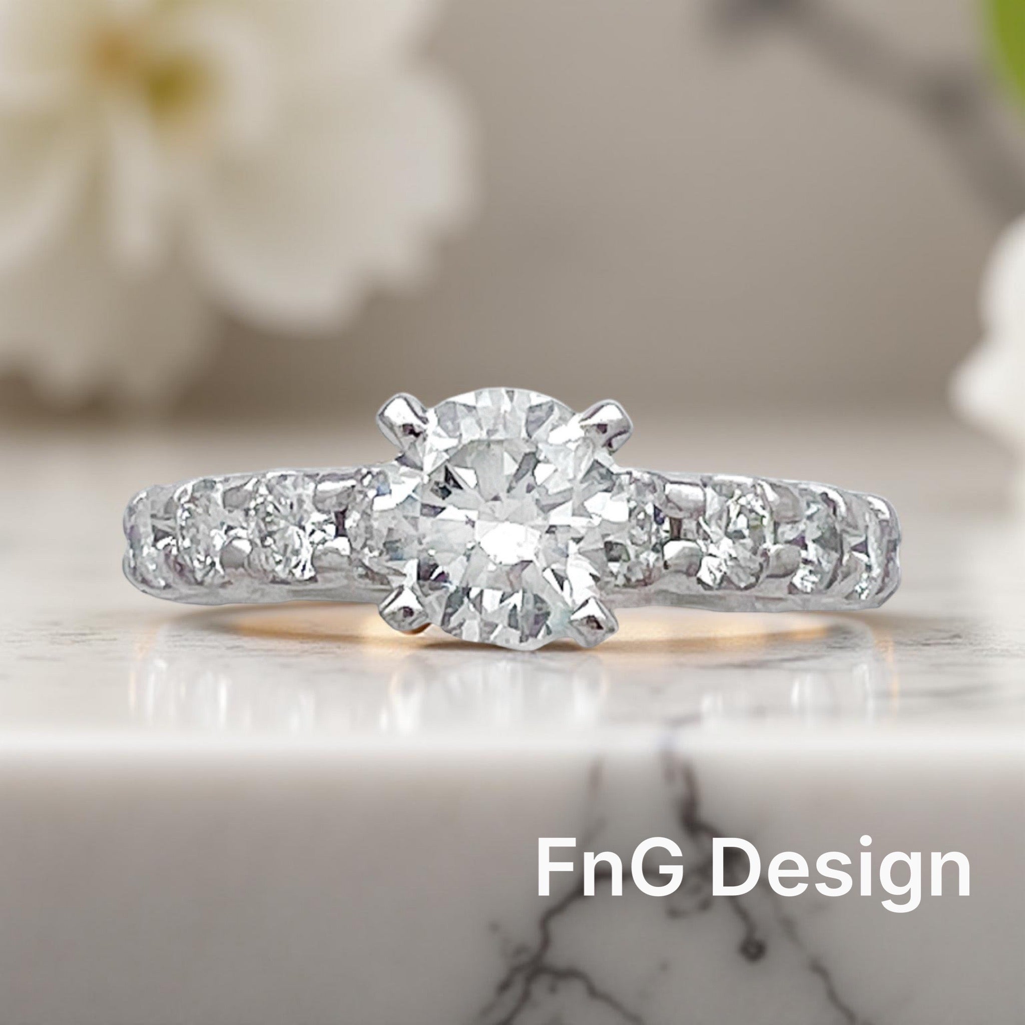 2.96 Carats Diamonds VS2/ Center 0.92 Carats SI2 (Certified) Set In 14 Karat White Gold Ring