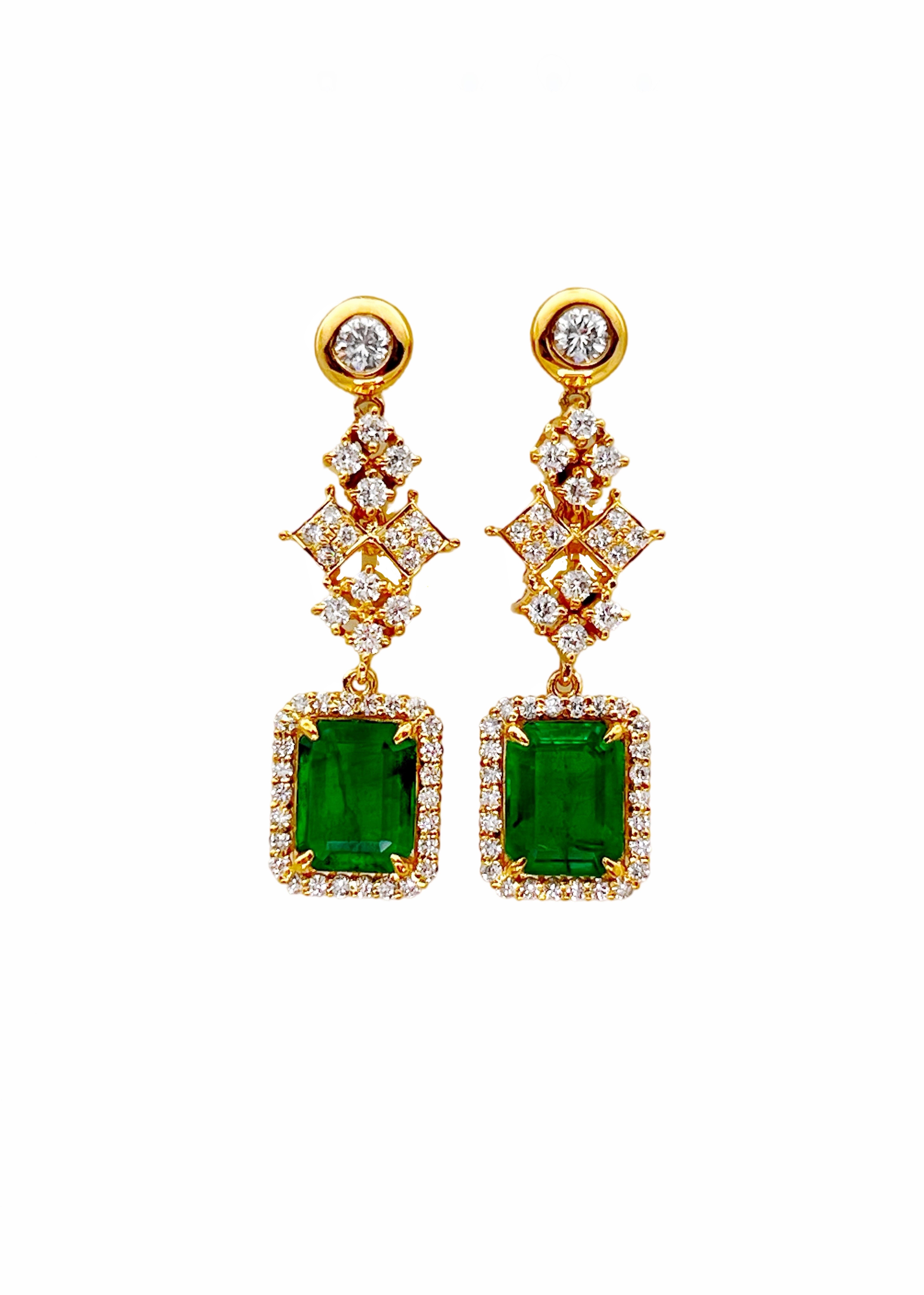 3.33 Ct Emerald F1-F2 (Columbian)Certified & 2.11 Ct Dia 18K Yellow Gold Earring