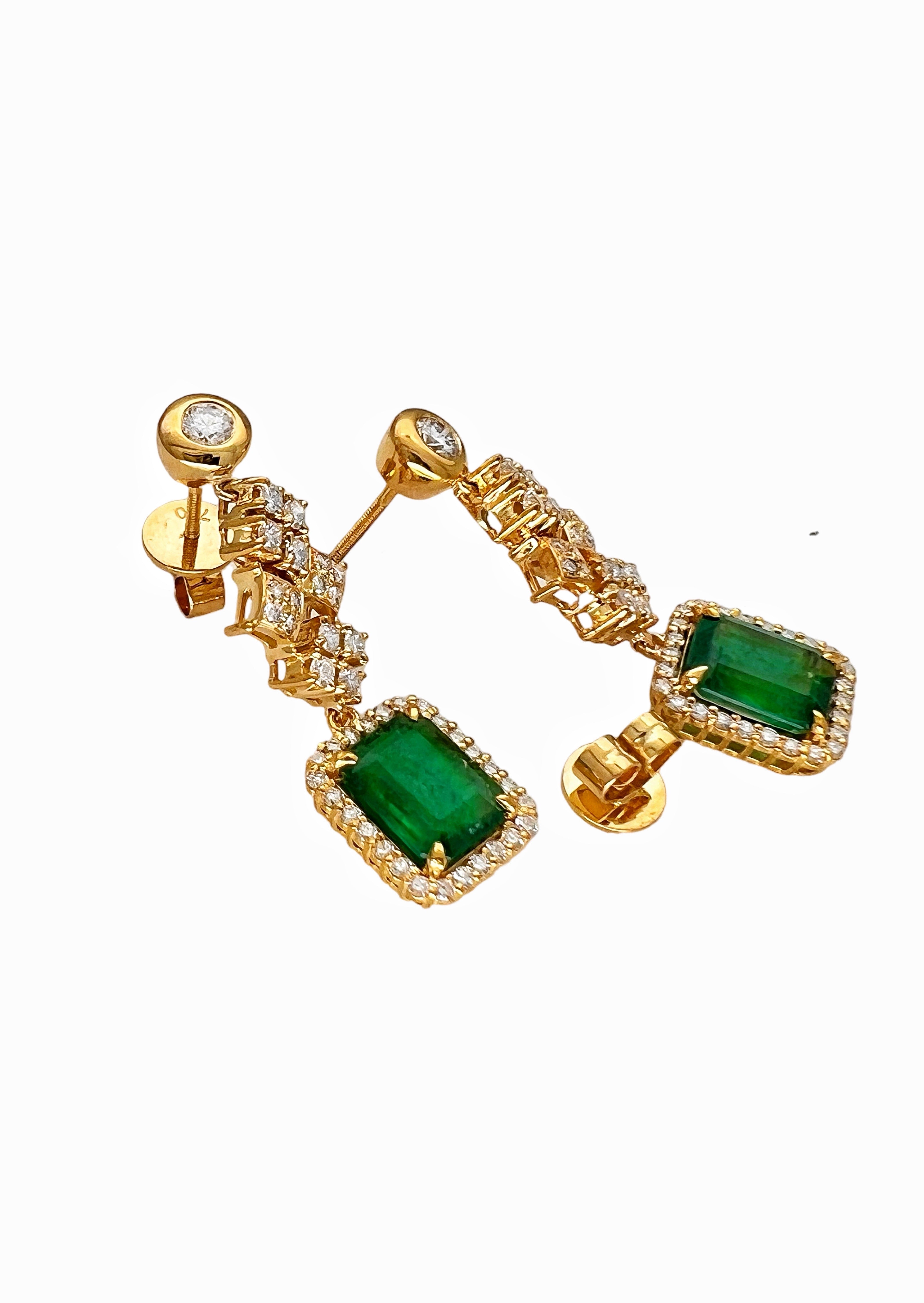 3.33 Ct Emerald F1-F2 (Columbian)Certified & 2.11 Ct Dia 18K Yellow Gold Earring