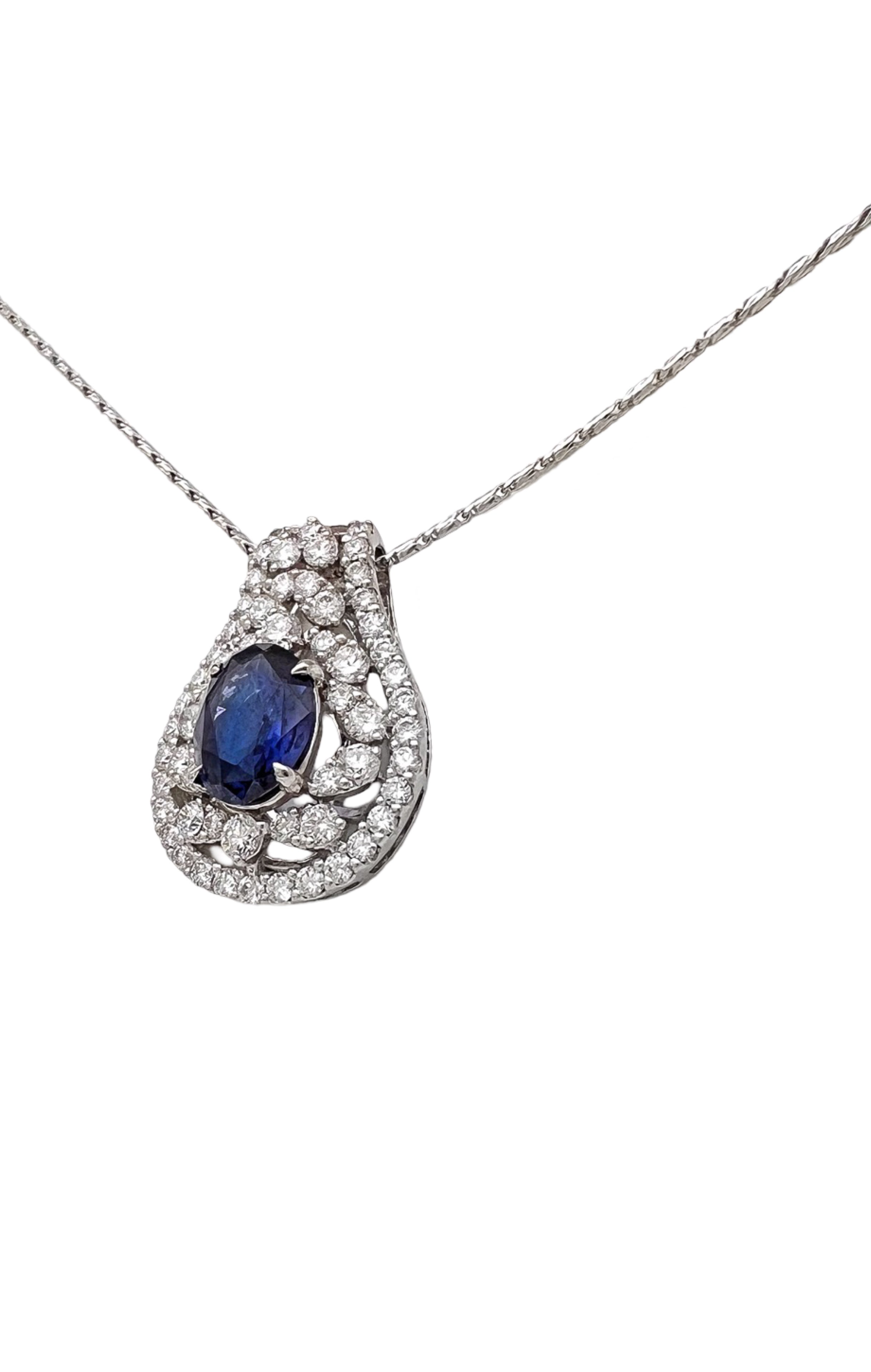 1.96Cts Ceylon Sapphire Color Change Certified & 1.48Cts Dia 18K White Gold Pendant-Chain